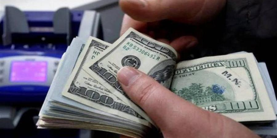 تراجع سعر الدولار أمام الجنيه المصري في منتصف تعاملات اليوم الثلاثاء 6-5-2025