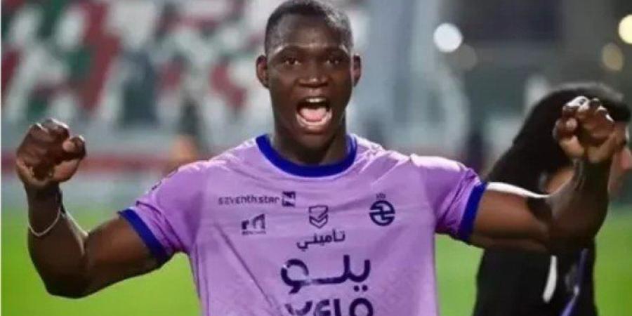 تعليق مفاجئ من رئيس الخلود بشأن عودة ديانج للأهلي