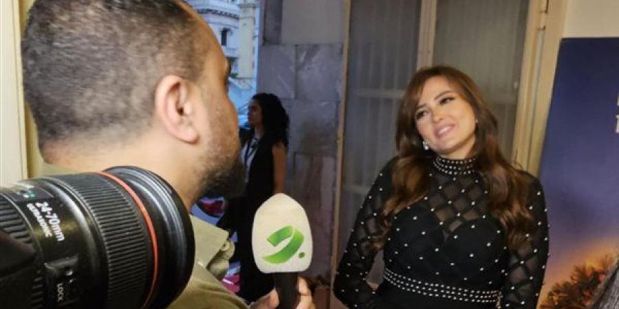 بشرى تدعم غادة عبد الرّازق وتؤيّد موقفها حول تكريمها في المهرجانات