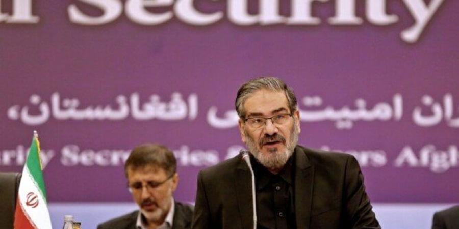 مستشار خامنئي: أمريكا اعترفت بعدم امتلاك إيران لسلاح نووي والاتفاق بات قريبا