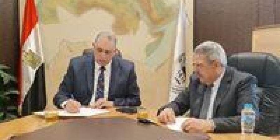 غرفة عمليات...النقيب العام يتابع سير اضراب المحامين عن الحضور أمام "الاستئناف" ومأمورياتها بالجمهورية