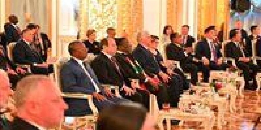 عاجل.. الرئيس السيسي يشارك في حفل عشاء أقامه بوتين بمناسبة عيد النصر