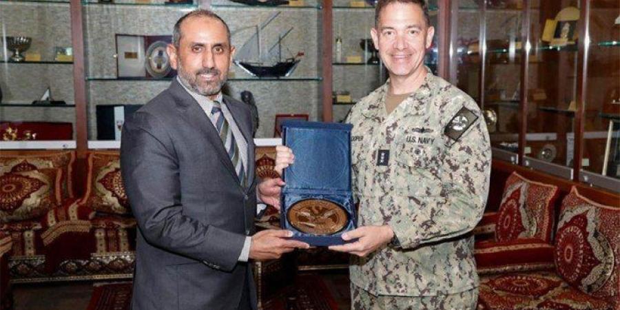 الكويت وأمريكا تبحثان سبل تعزيز التعاون الثنائي في مجال الأمن البحري