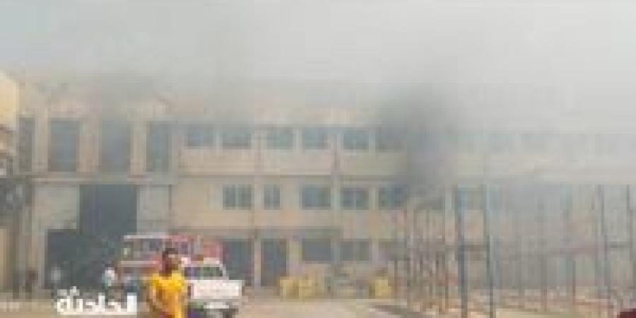 حريق مصنع البلاستيك بالطالبية.. تفاصيل إصابة 3 عمال بحروق متفرقة (أسماء)