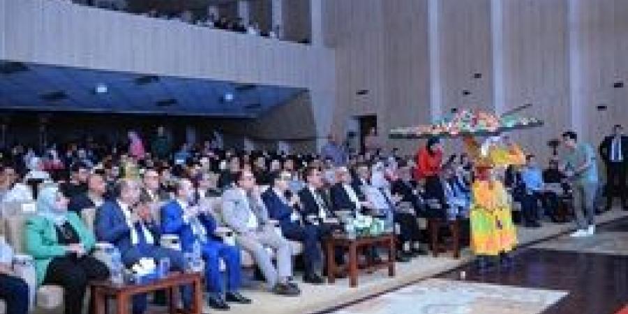 جامعة بنها تنظم المهرجان الأول لتحالف جامعات إقليم القاهرة الكبري للفنون الشعبية