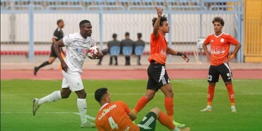 التعادل الإيجابي يسيطر على مباراة المصري وفاركو في الدوري