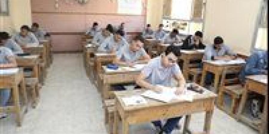 أرقام جلوس الدبلومات الفنية 2025.. رابط الاستعلام عن مقار اللجان