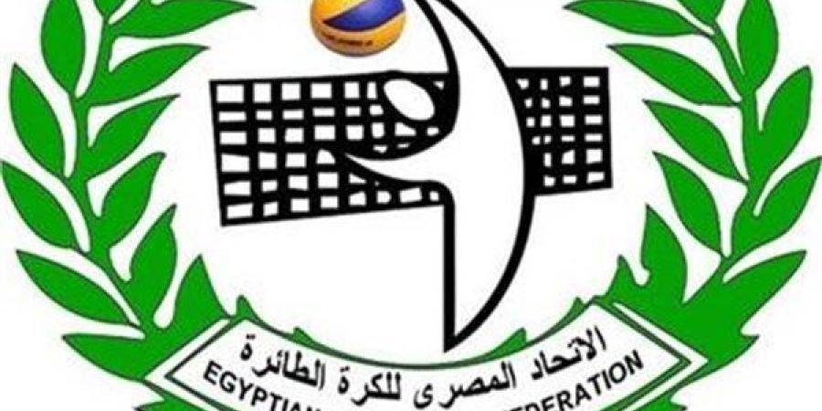 الاتحاد المصري للكرة الطائرة يقرر إحالة موضوع المدرب المتهم بالتـ.حـرش لتحقيق والإيقاف