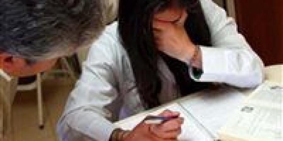 قرار عاجل بشأن المدرس المتهم بالتحرش بـ 13 طالبة