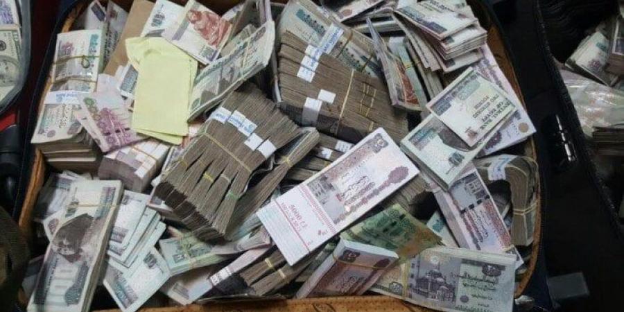 التحقيق مع المتهمين بغسل 280 مليون جنيه من تجارة المخدرات