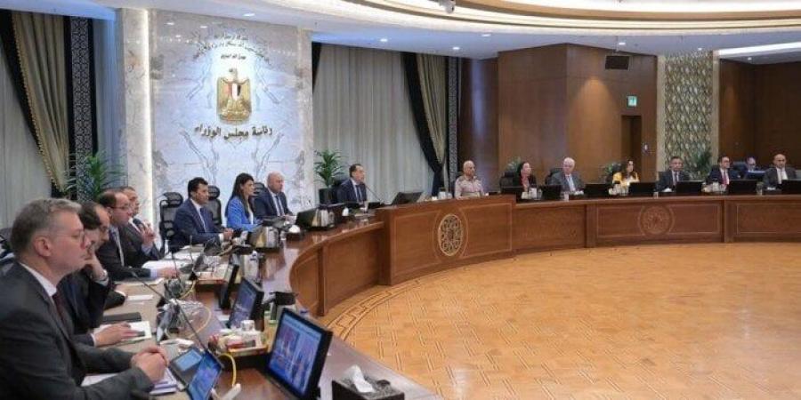 بدء اجتماع الحكومة الأسبوعي لمتابعة عدد من الملفات