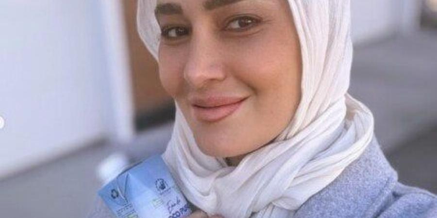 حلا شيحة تشارك فيديو لها بالحجاب وتعلق: أجمل حاجة في الكون كله الصلاة