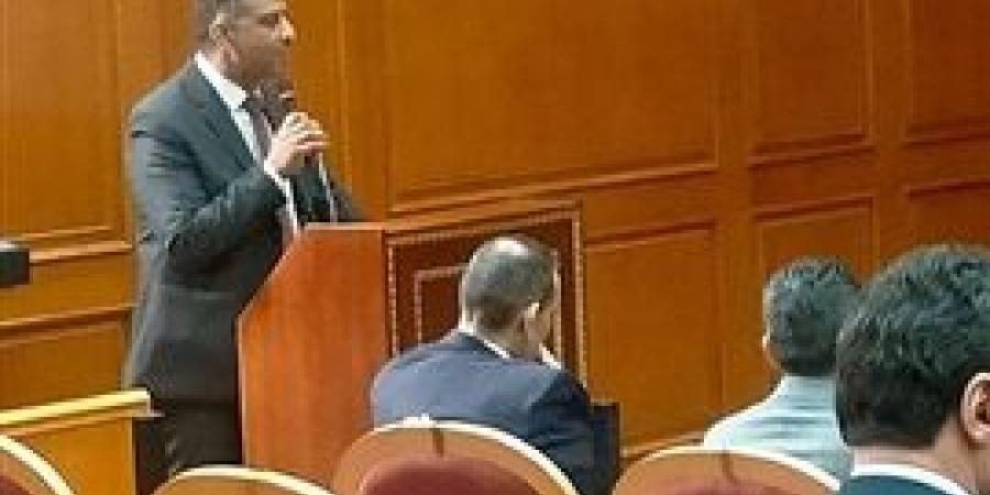 مدير عام الشباب والرياضة بالقليوبية يناقش موازنة المديرية للعام المالي الجديد بمجلس النواب