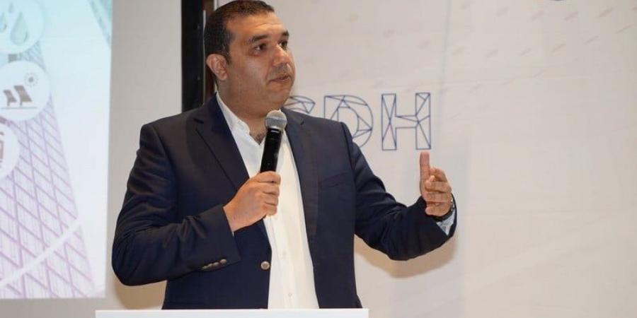 الصومعي يعرف بريادة بنيات المغرب