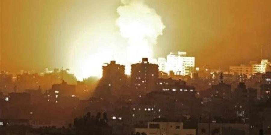 استشهاد 7 فلسطينيين إثر القصف الإسرائيلي المتواصل على جنوب غزة