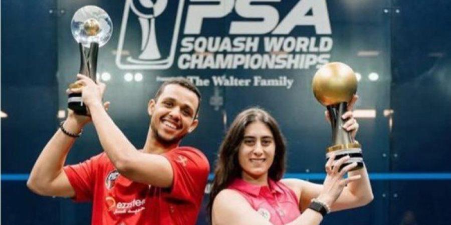 أشرف صبحى يهنىء الثنائي نور الشربيني ومصطفى عسل بعد تتويج ببطولة العالم للاسكواش