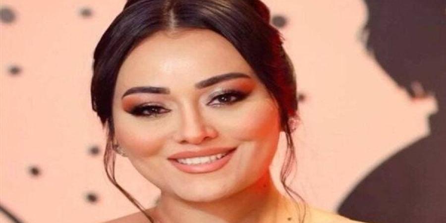 التصالح ينهي أزمة راندا البحيري وطليقها أمام المحكمة الاقتصادية