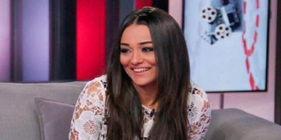 انتهاء محـاكمة راندا البحيري بتهـمة سـب طليقها بالتصالح