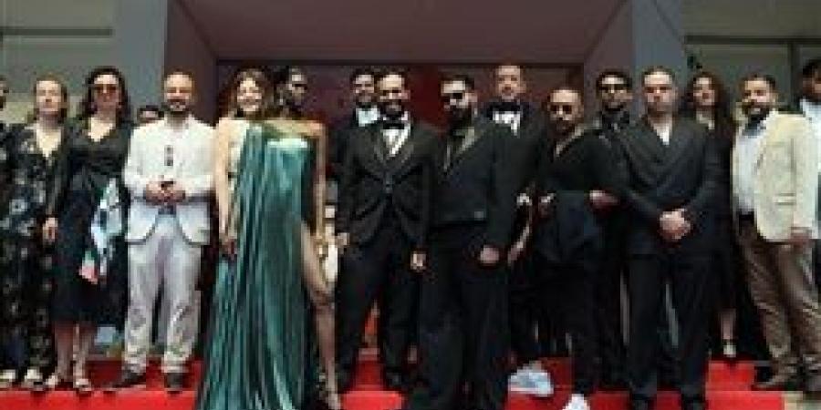 عرض ناجح للفيلم المصري عائشة لا تستطيع الطيران في نظرة ما بمهرجان كان السينمائي الدولي