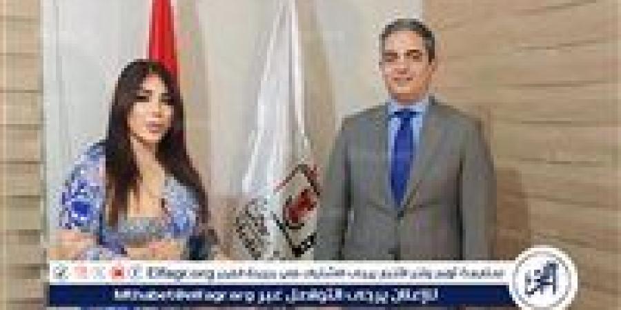 محامي غادة إبراهيم يتقدم بشكوى ضد بوسي شلبي لنقابة الإعلاميين