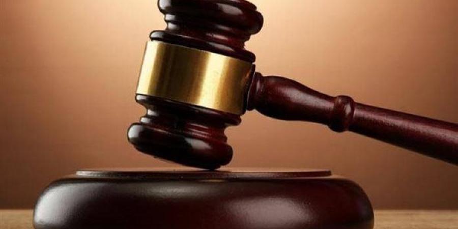 عاجل.. قرار هام من المحكمة بشأن الـ 12متهمًا بقضية "رشوة وزارة الري"