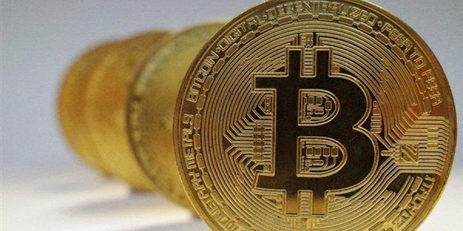 بيتكوين تواصل الصعود.. ارتفاع جماعي للعملات المشفرة اليوم الأربعاء 21 مايو 2025