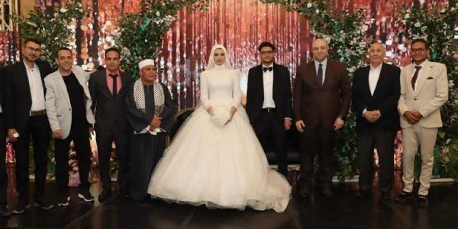 المحافظ عقد القران بنفسه.. "البوابة نيوز" تهنئ الزميل حمادة الشيخ بمناسبة زفاف شقيقه