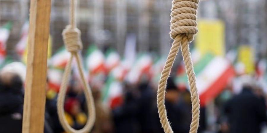 إيران تعدم رجلا أدين بتنفيذ هجوم قاتل على سفارة أذربيجان بطهران