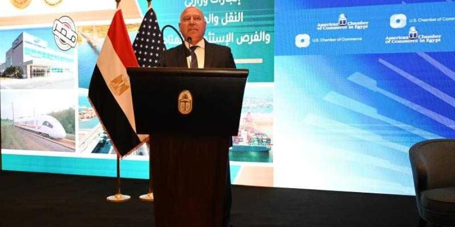 وزير الصناعة والنقل يستعرض الإنجازات التي تم ...