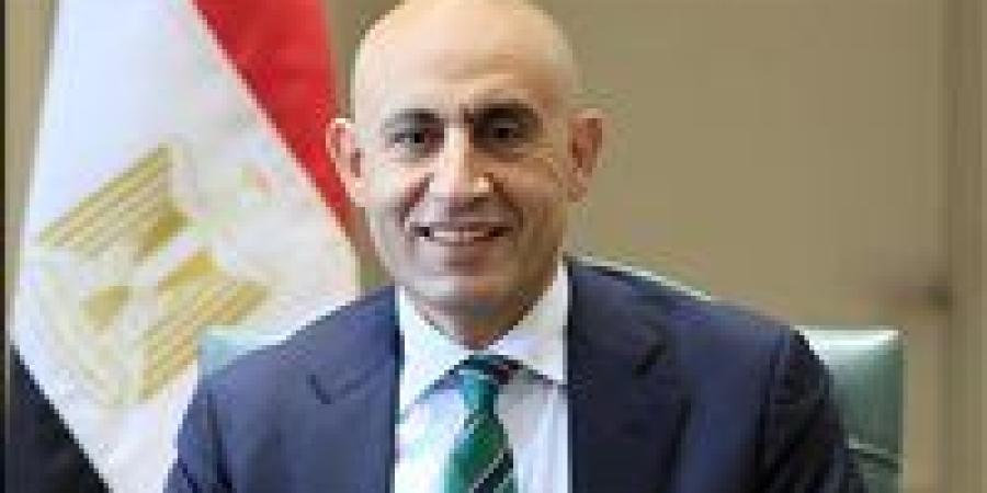 تعديلات جديدة بشأن من يبلغون سن التقاعد بـ«التعليم».. وخبراء لـ كشكول: تحل العجز