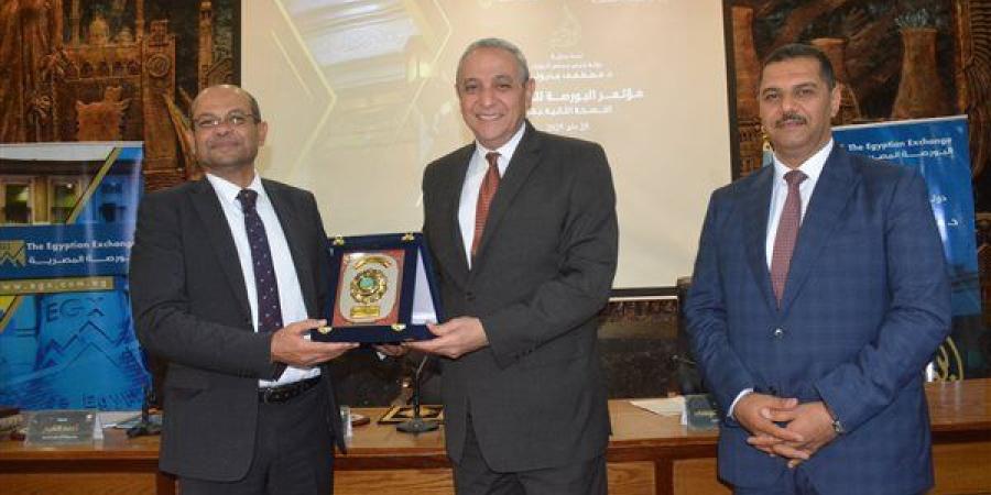 افتتاح الدورة الثانية عشرة لمؤتمر البورصة للتنمية