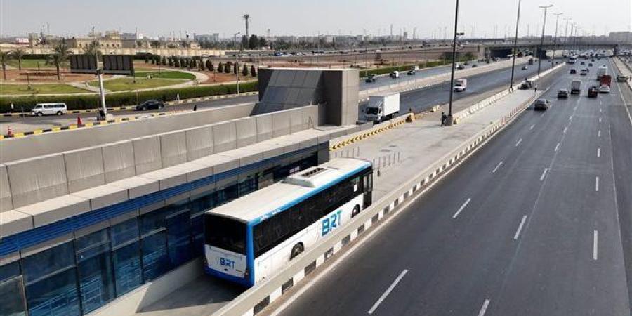 عاجل.. " بديل الميكروباص".. انطلاق الأتوبيس ...