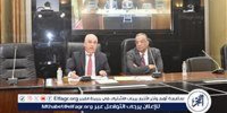 “الشوربجي” خلال اجتماع لجنة الثقافة والإعلام بالشيوخ: لا مساس بالصحف الورقية.. والتطوير يتم بالتوازي مع الرقمي