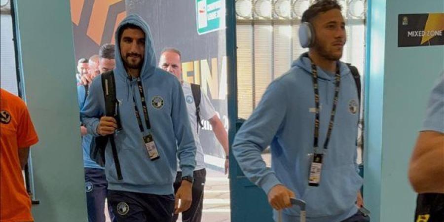 نهائي دوري أبطال أفريقيا.. بيراميدز يصل ملعب الدفاع الجوي لمواجهة صن داونز