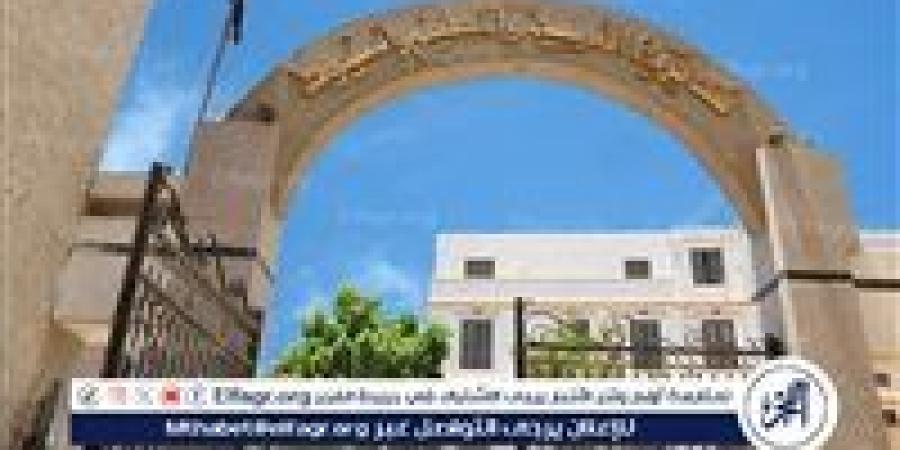 خصم 3 أيام من مراقبين لضبط موبايل مع طالب إعدادية بأسيوط