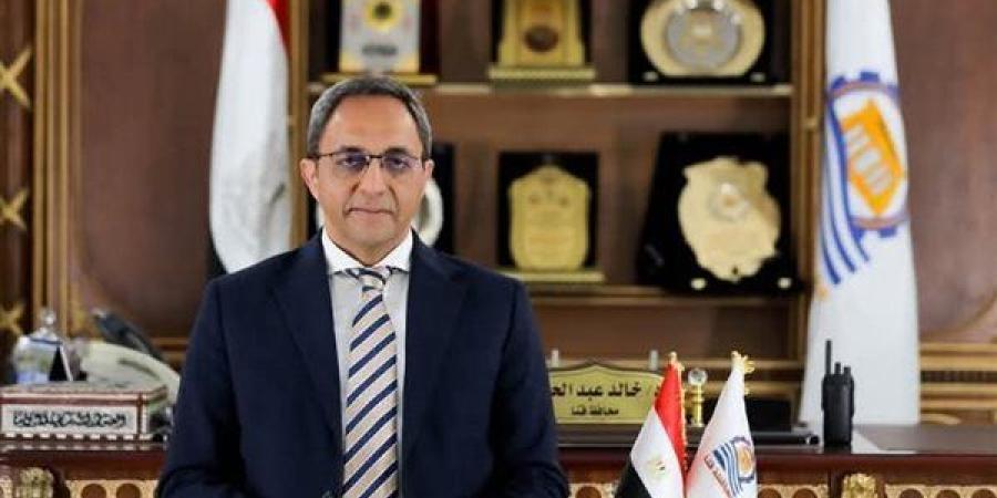 باستثمارات 20 مليون جنيه.. محافظ قنا يوقع بروتوكول تعاون لتطوير مستشفى نقادة المركزي