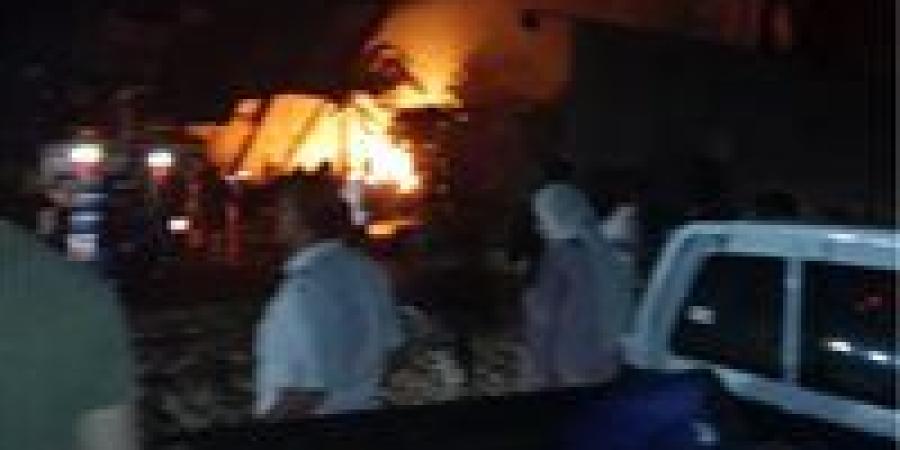 حريق هائل يلتهم مصنع سحب سلك بطريق قليوب – القناطر الخيرية.. والنيابة تباشر التحقيقات