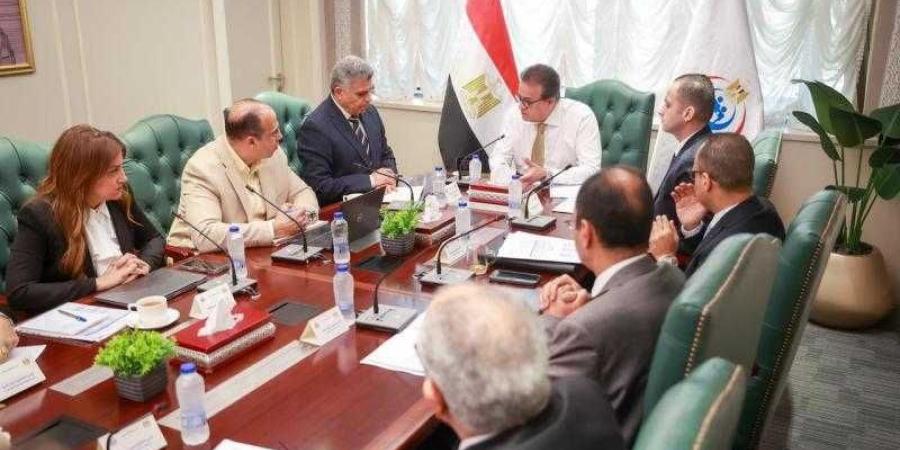 وزير الصحة يبحث مع شركة «جريفولز إيجيبت» سبل تعزيز التعاون في القطاع الصحي