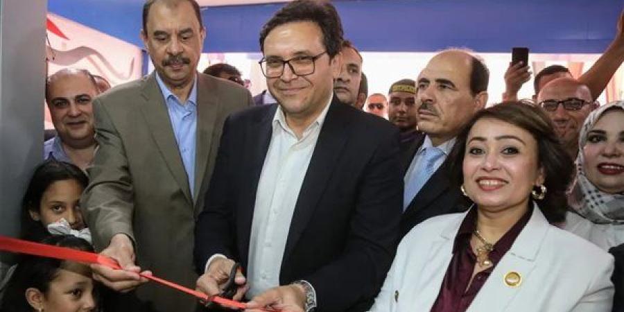 وزير الثقافة ومحافظ سوهاج يفتتحان بيت ثقافة أخميم بعد تطويره ورفع كفاءته