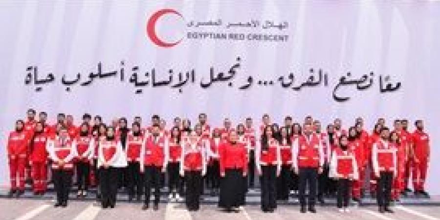 السيدة انتصار السيسى تحيى الهلال الأحمر المصرى على استجابته الإنسانية السريعة خلال عاصفة الإسكندرية