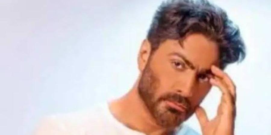 لهجة أمي.. تامر حسني يعلق على تحدثه بالطريقة السورية