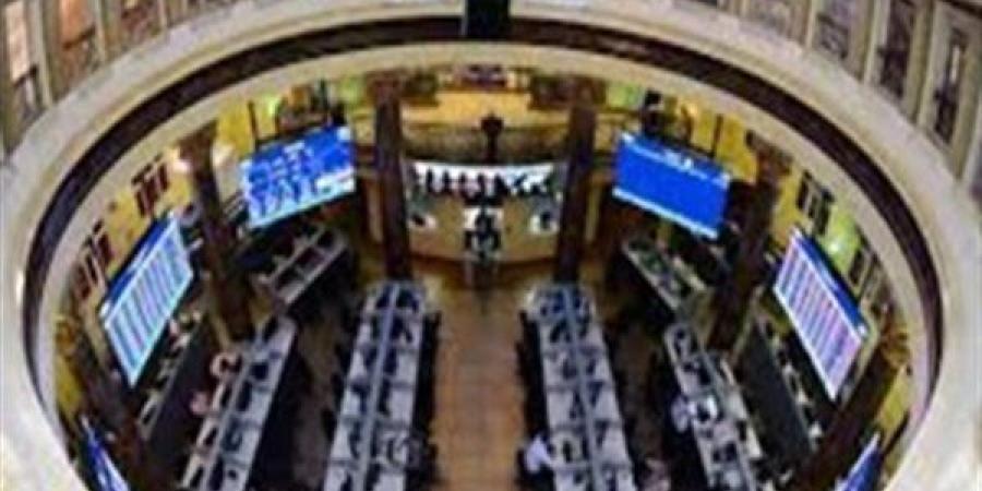 تباين مؤشرات البورصة في بداية تعاملات اليوم الأحد