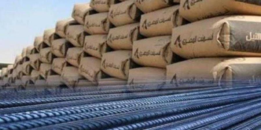 طن حديد عز يسجل رقمًا جديدًا.. أسعار الحديد والأسمنت اليوم الأحد