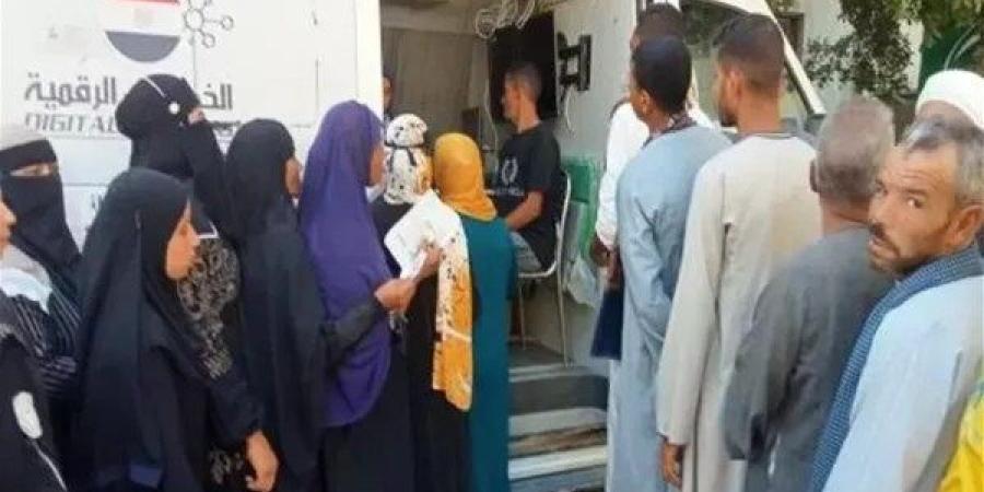 الأحوال المدنية تنظم قوافل متنقلة لاستخراج الشهادات وبطاقة الرقم القومى بمحال الإقامة