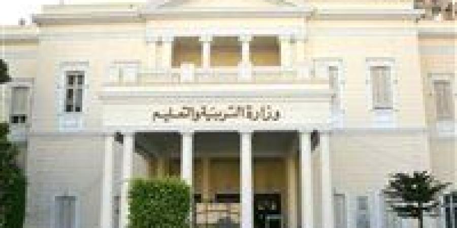 صفحات الغش تنشر أسئلة امتحان الدبلومات الفنية