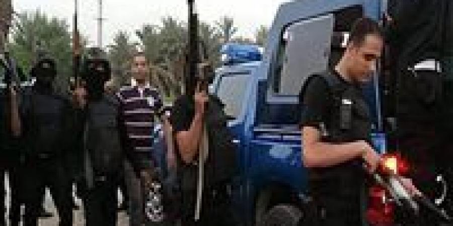 ضمن مبادرة " أسوان بلا إدمان " ضربات مركزة لتصفية عناصر إجرامية بكوم أمبو وضبط 6 تجار