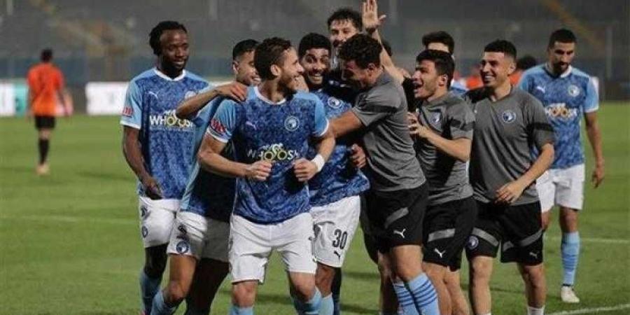 بيراميدز يتوج بلقب دوري أبطال أفريقيا للمرة الأولى في تاريخه بعد الفوز على صن داونز