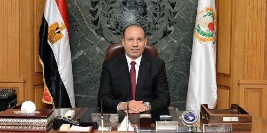 جامعة المنصورة  تصرف مكافأة إثابة للهيئة المعاونة والعاملين بالجهاز الإداري