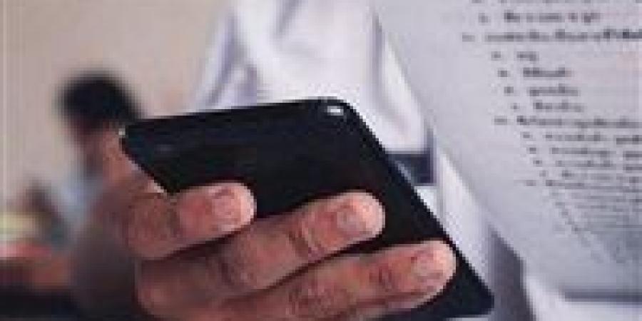 تداول أسئلة امتحان الدراسات لطلاب الإعدادية بالقاهرة.. و"التعليم" تحقق