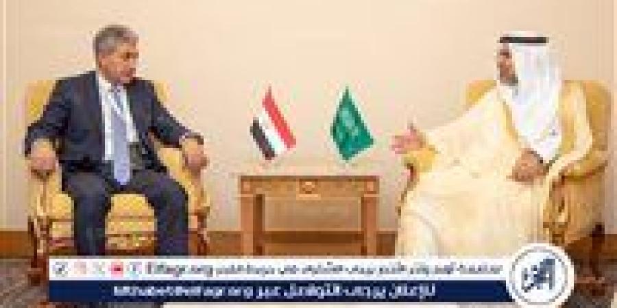وزير السياحة والآثار يتوجه في زيارة للمملكة العربية السعودية